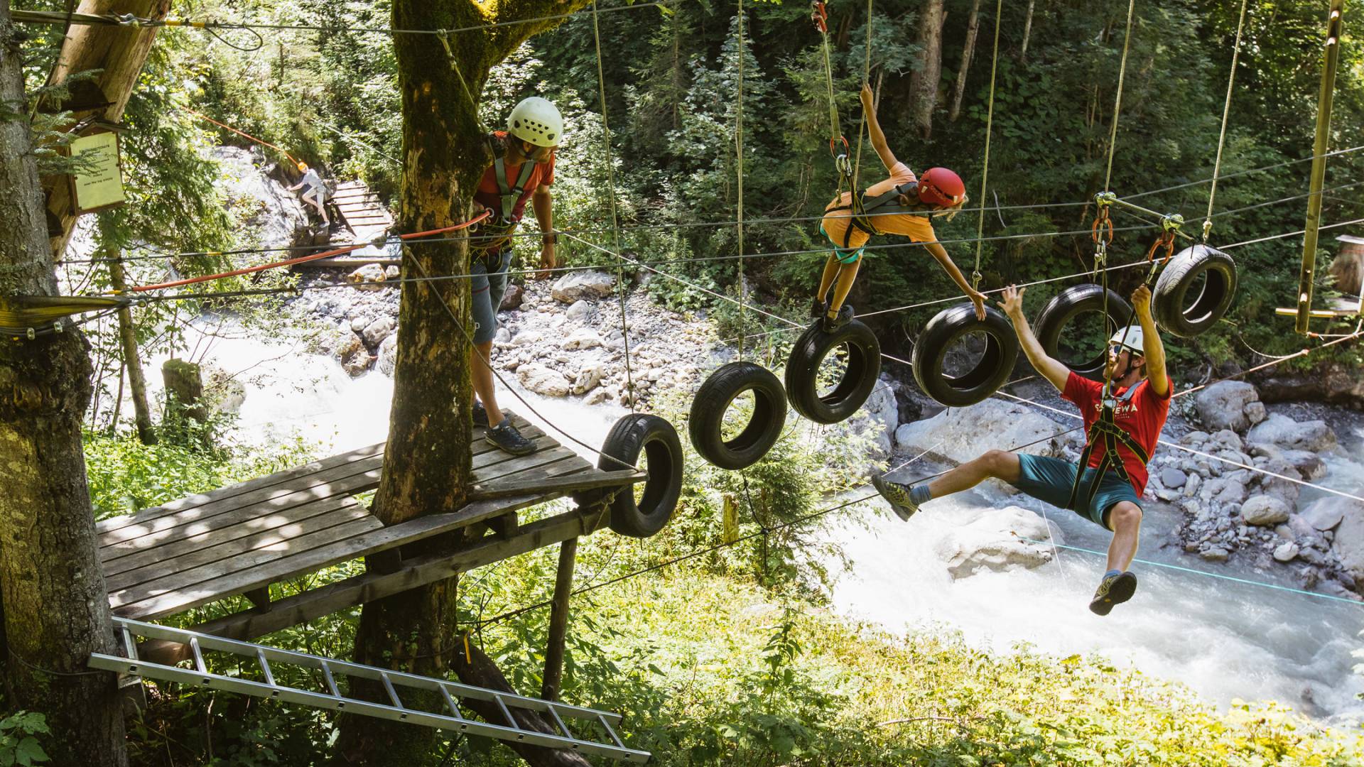 Familienausflug zum Kletterpark