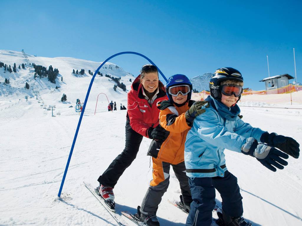 Skischulen Skiverleih In Warth Am Arlberg Wellnesshotel Warther Hof
