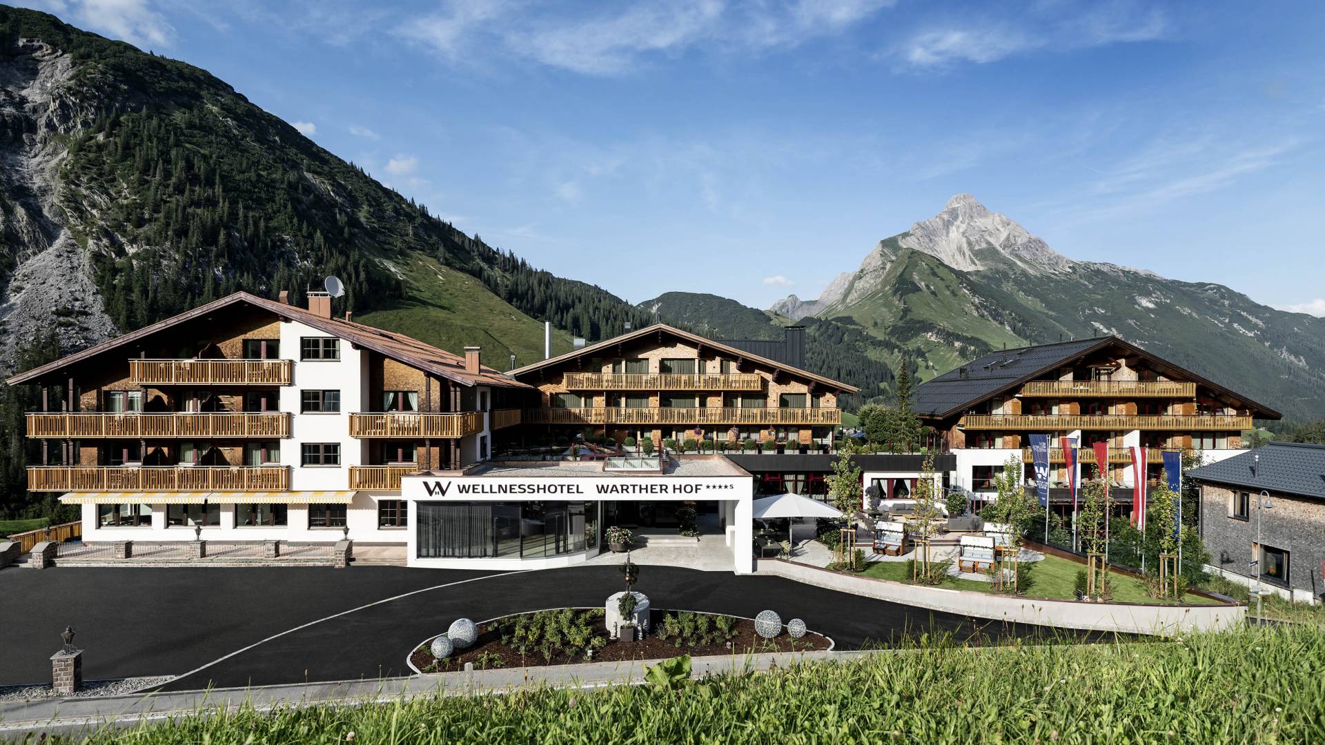 Außenansicht Hotel Warther Hof am Arlberg